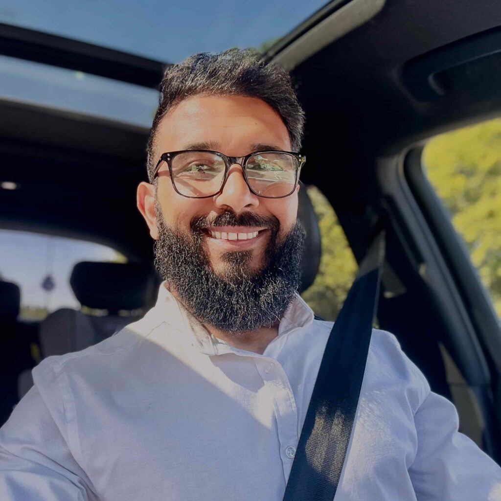 Asif Kola